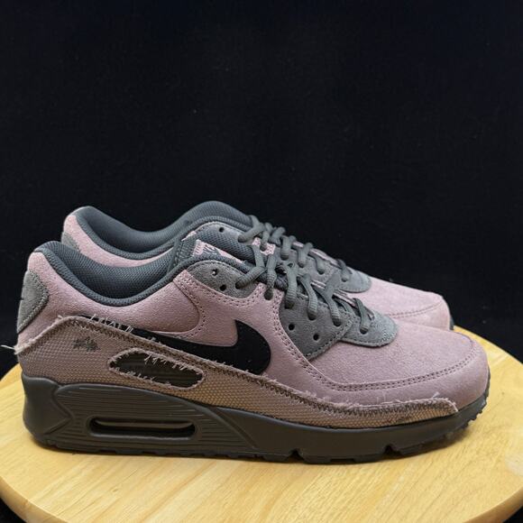 Nike Air Max 90 PRM Light Violet/ Ore Iron Grey Black Men\'s Sz 10 IQ0612-226 New main image 6
